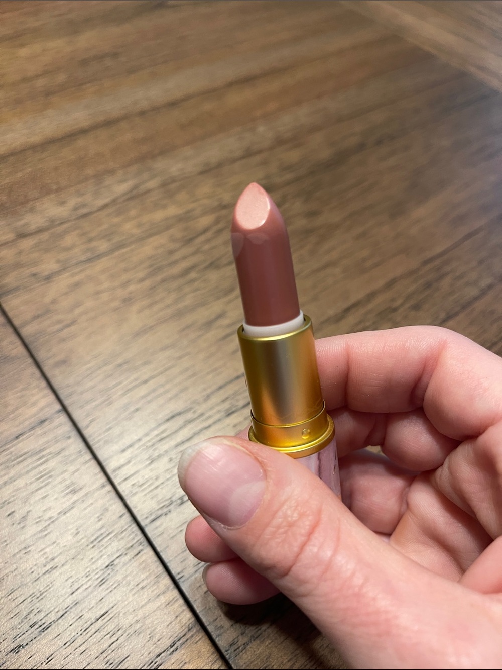 New Mac electric wonder lipstick - Picture 4 of 5